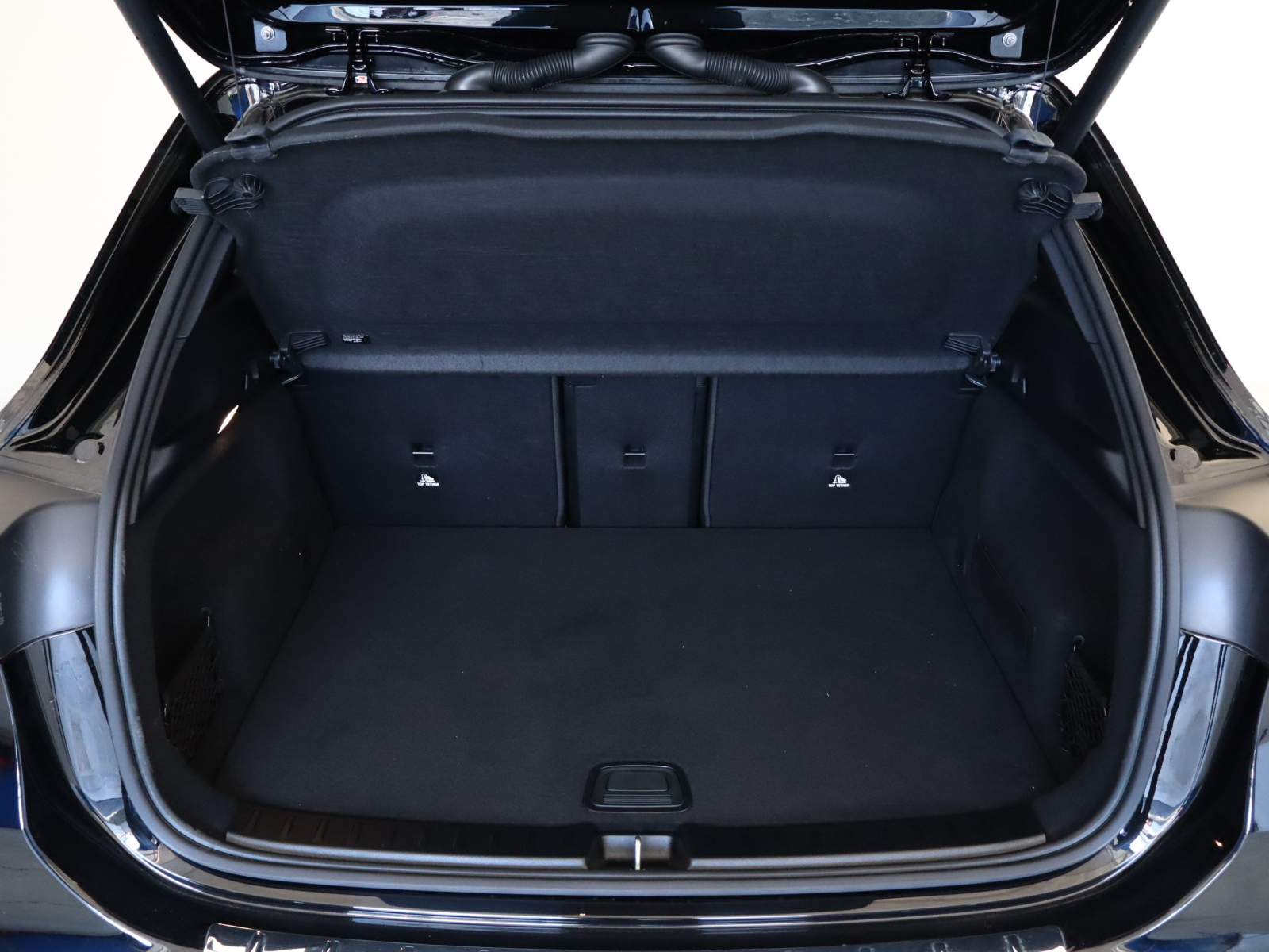 Mercedes-Benz EQA - 2025