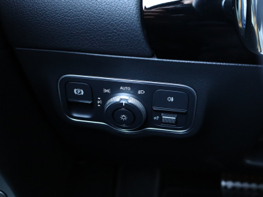 Mercedes-Benz EQA - 2025