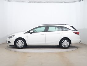 Opel Astra - 2016