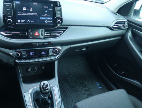 Hyundai i30 - 2022