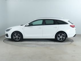 Hyundai i30 - 2022