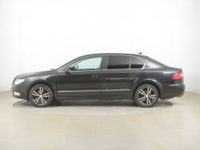 Škoda Superb - 2011