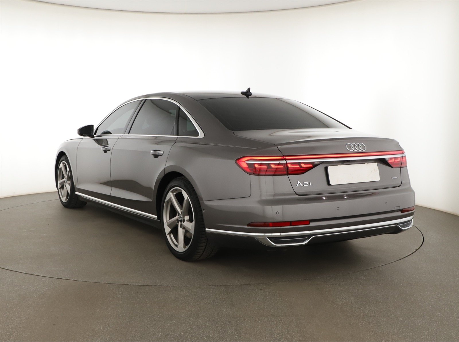Audi A8 - 2019