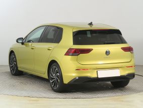 Volkswagen Golf - 2020