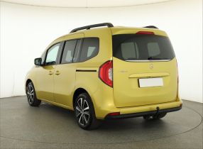 Mercedes-Benz T - 2022