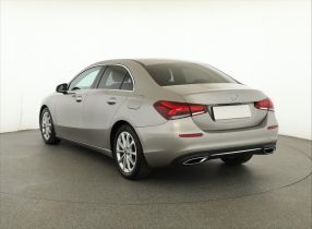 Mercedes-Benz A - 2019