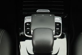 Mercedes-Benz A - 2019