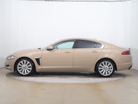 Jaguar XF - 2011