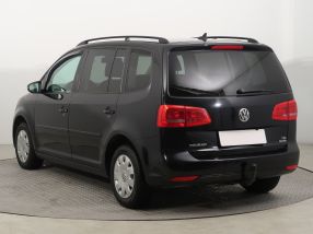 Volkswagen Touran - 2010