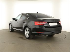 Skoda Superb - 2019