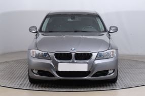 BMW 3 - 2011