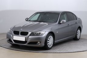 BMW 3 - 2011