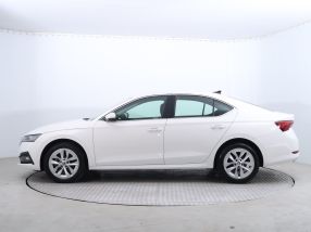 Škoda Octavia - 2023