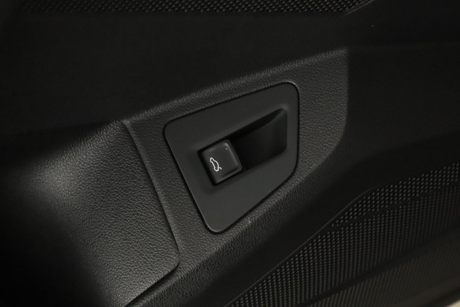 Volkswagen Touareg - 2021