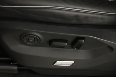 Volkswagen Touareg - 2021