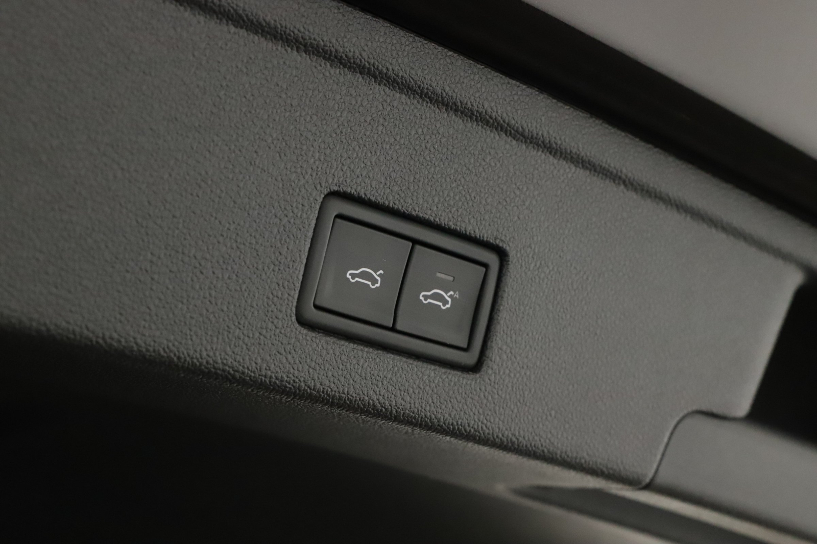 Volkswagen Touareg - 2021