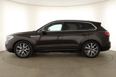 Volkswagen Touareg - 2021