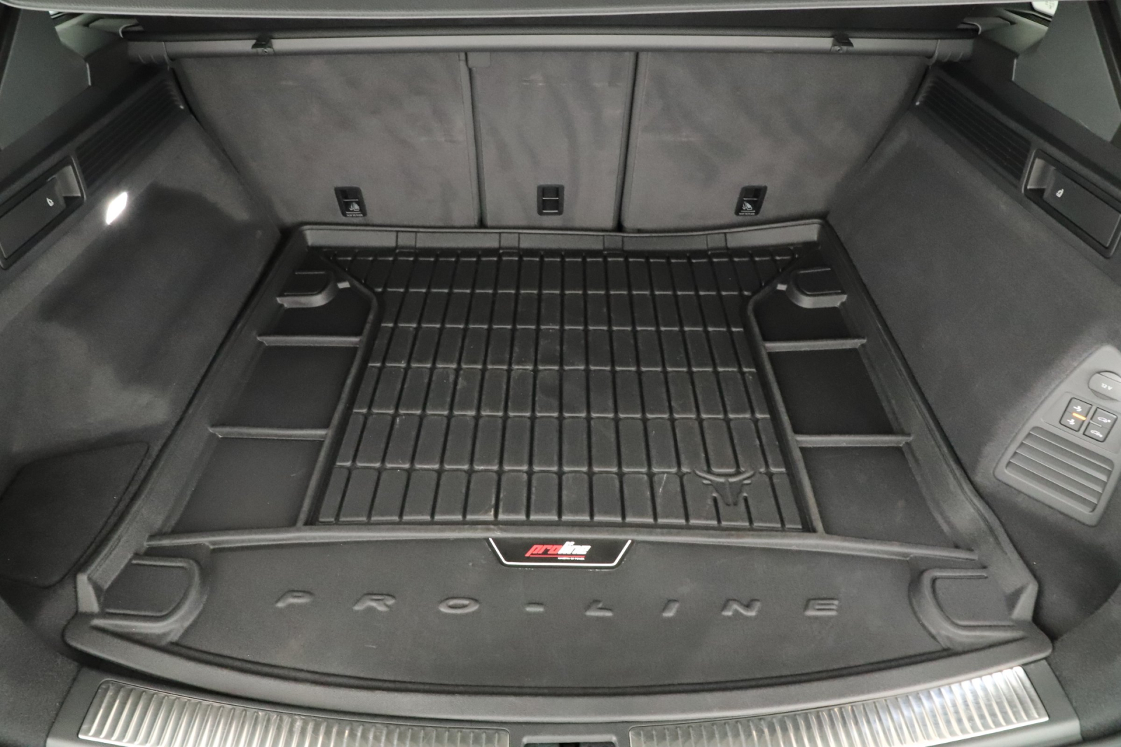 Volkswagen Touareg - 2021