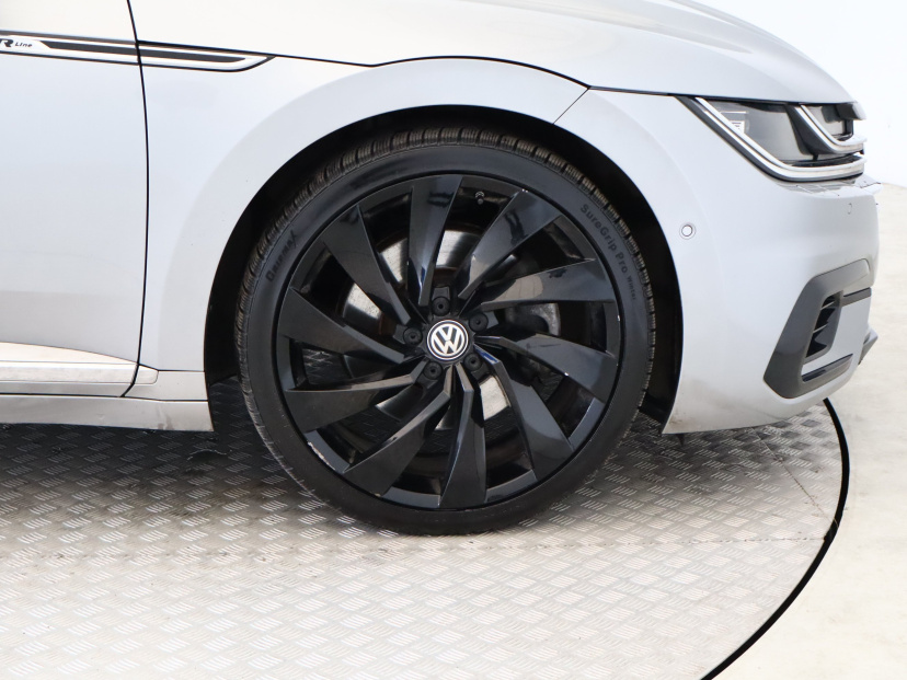 Volkswagen Arteon, 2019