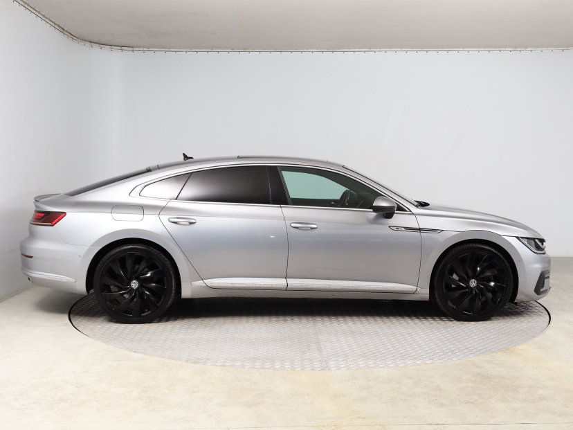 Volkswagen Arteon, 2019