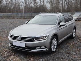 Volkswagen Passat - 2016