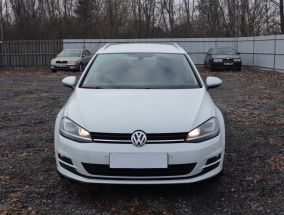 Volkswagen Golf - 2015