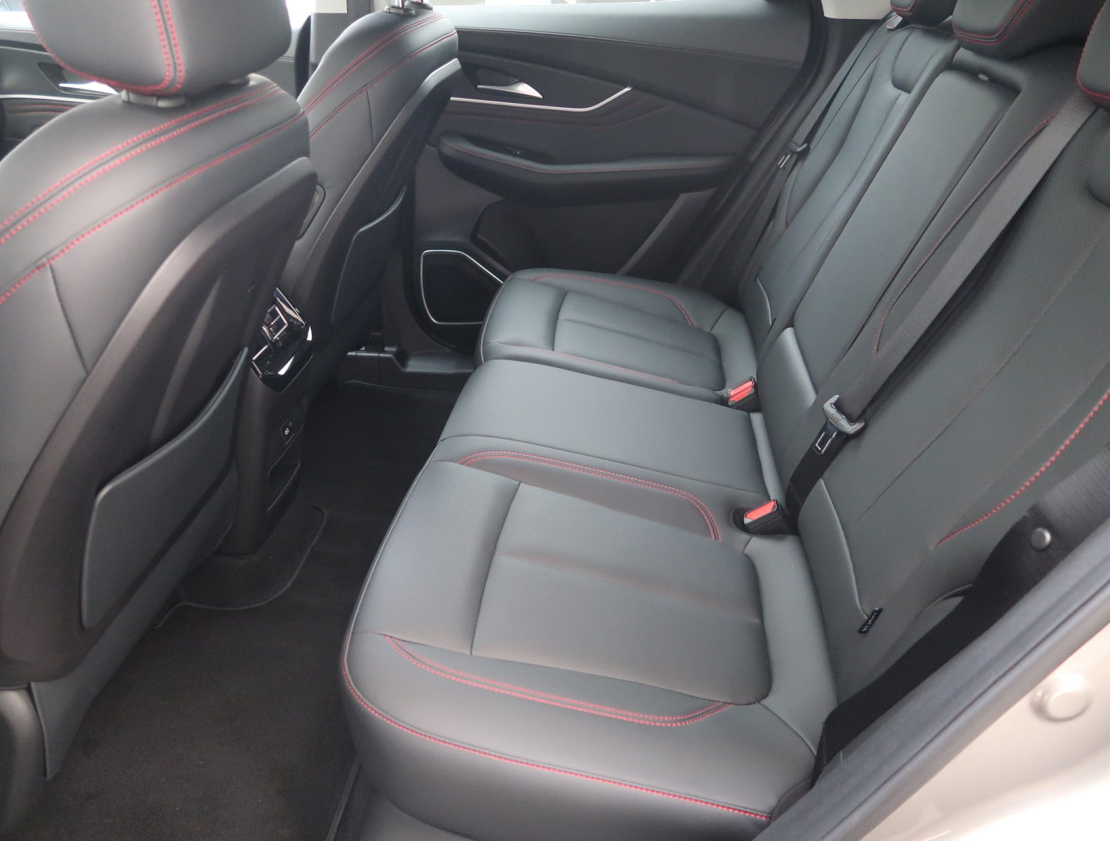 Dongfeng Forthing T5 EVO - 2024