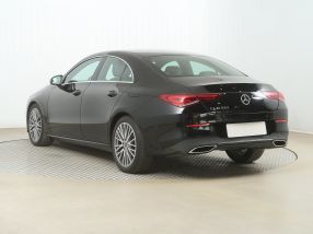 Mercedes-Benz CLA - 2021