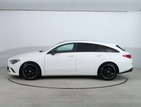 Mercedes-Benz CLA - 2021