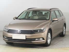 Volkswagen Passat - 2016