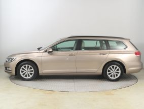 Volkswagen Passat - 2016