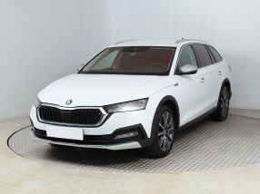 Škoda Octavia Scout - 2023