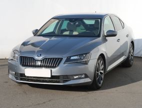 Škoda Superb - 2015