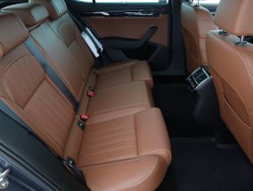 Škoda Superb - 2022