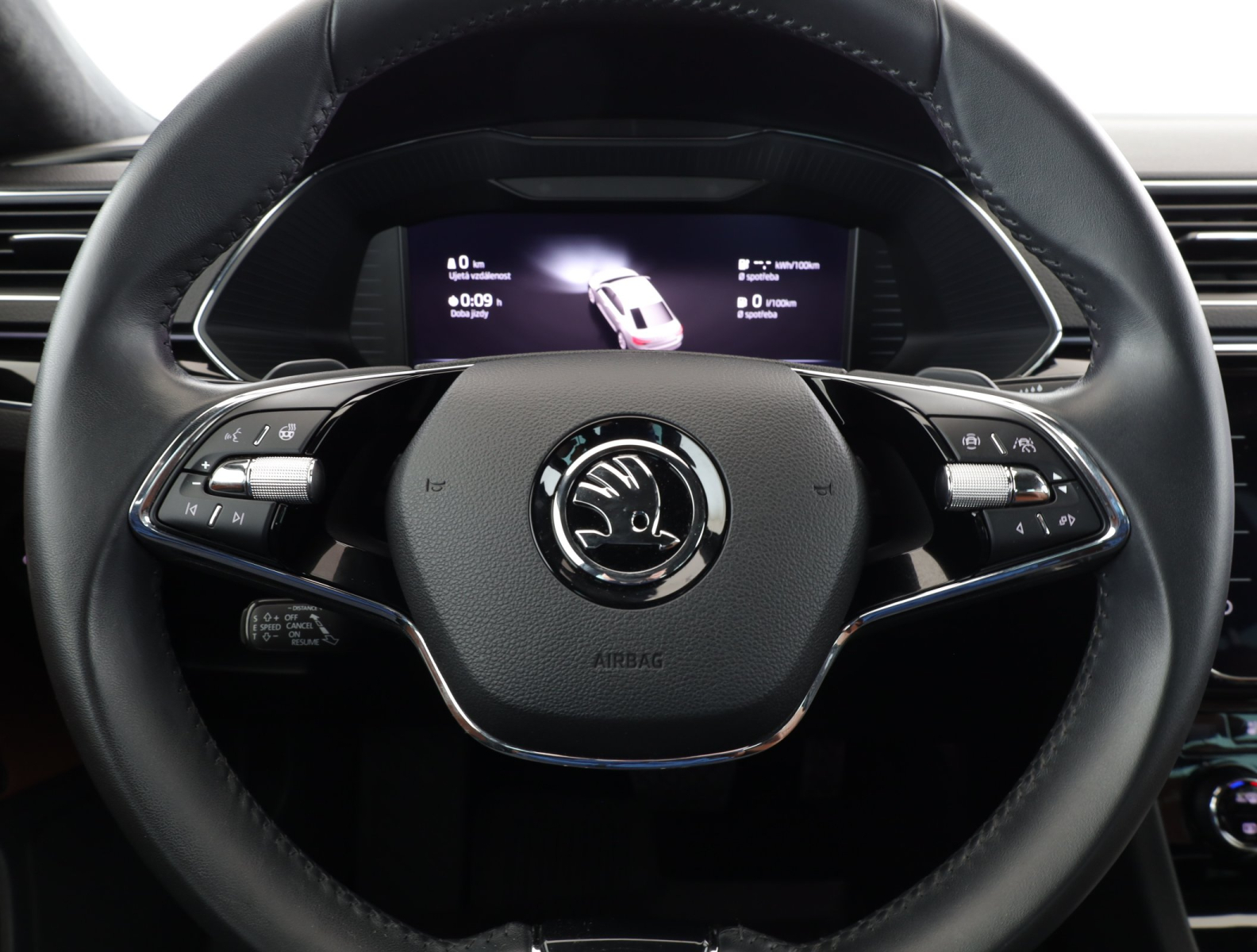 Škoda Superb - 2022