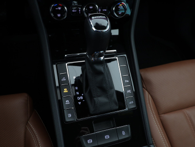 Škoda Superb - 2022