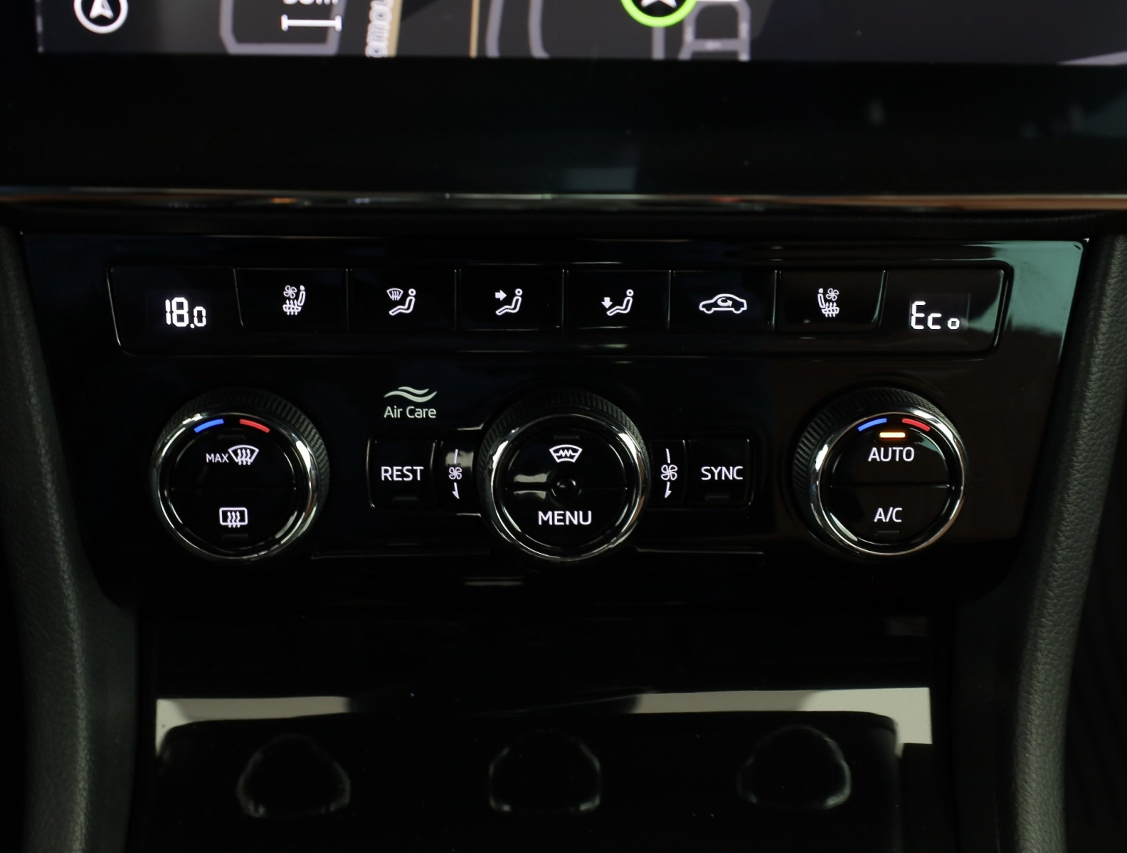 Škoda Superb - 2022