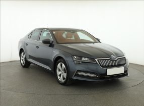 Škoda Superb - 2022