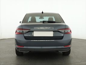 Škoda Superb - 2022