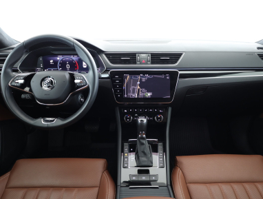Škoda Superb - 2022