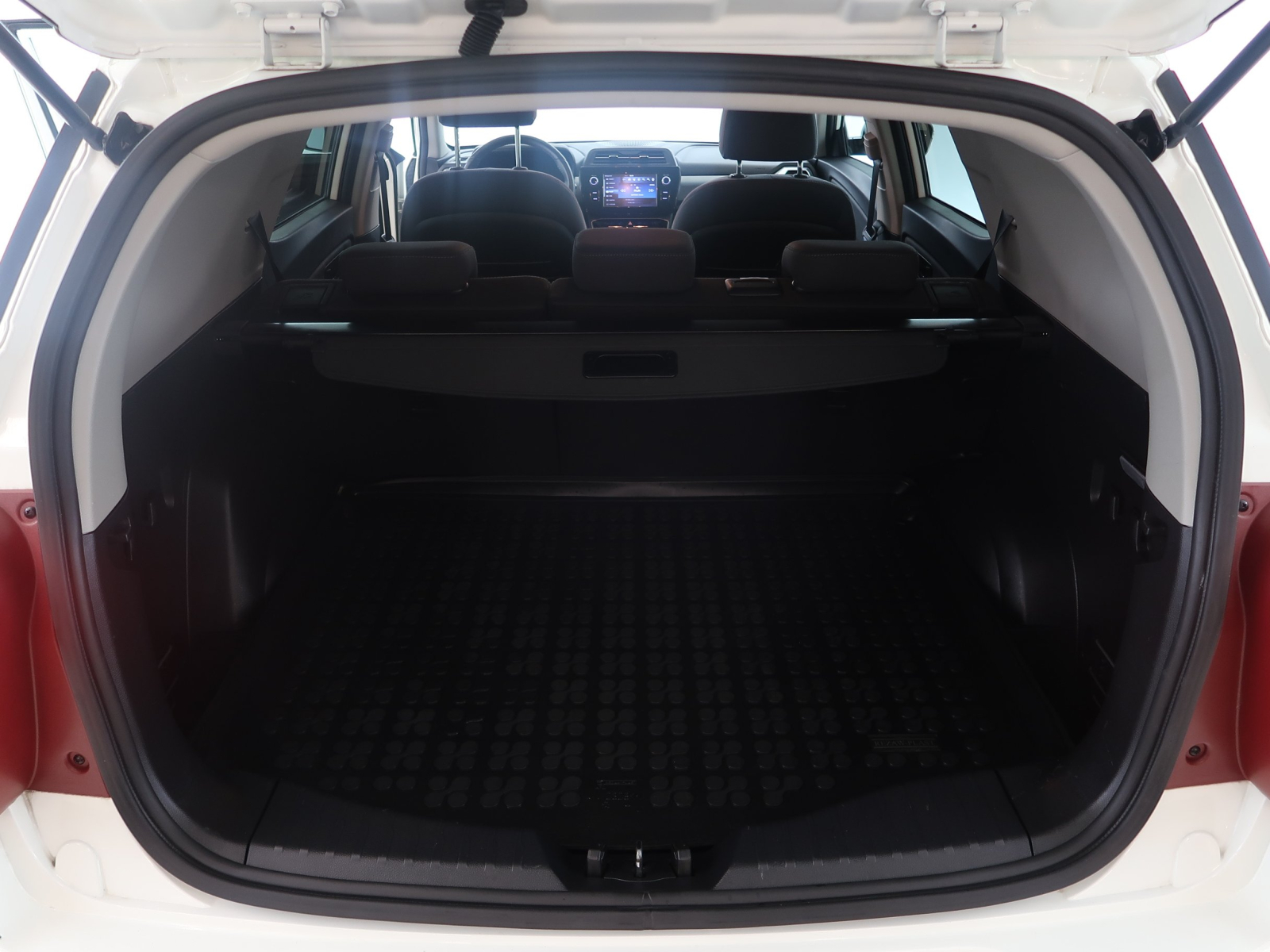 SsangYong Tivoli Grand - 2024