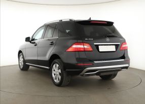 Mercedes-Benz ML - 2013