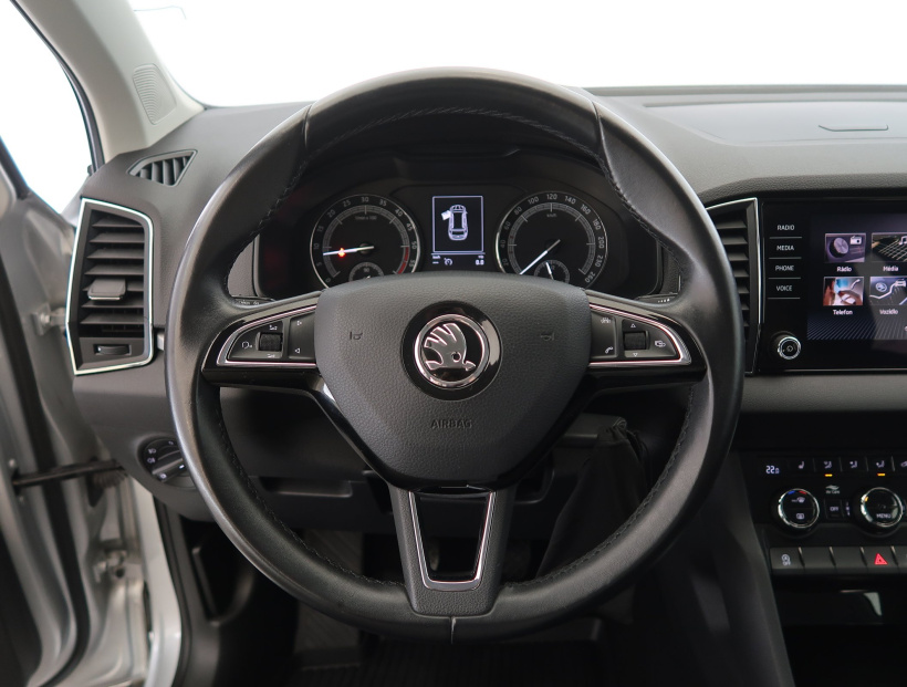Škoda Karoq, 2017