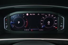 Volkswagen Tiguan - 2020