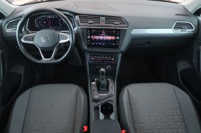 Volkswagen Tiguan - 2020