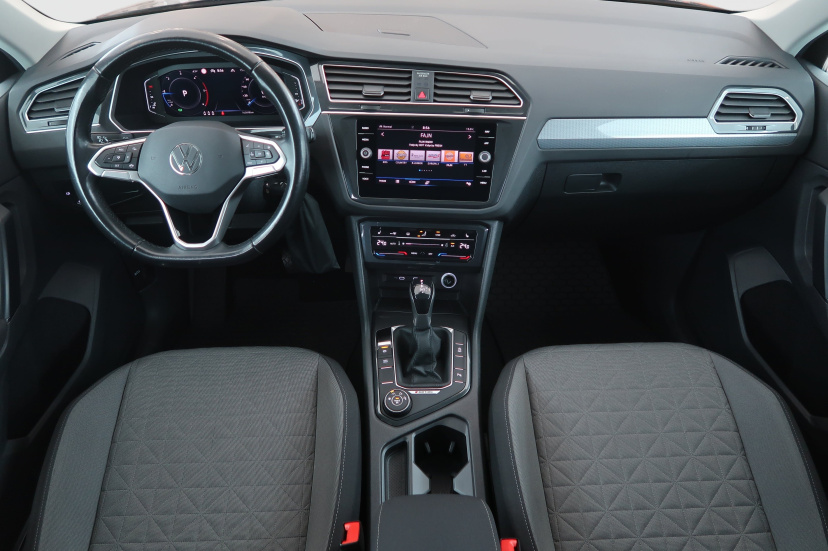 Volkswagen Tiguan, 2020