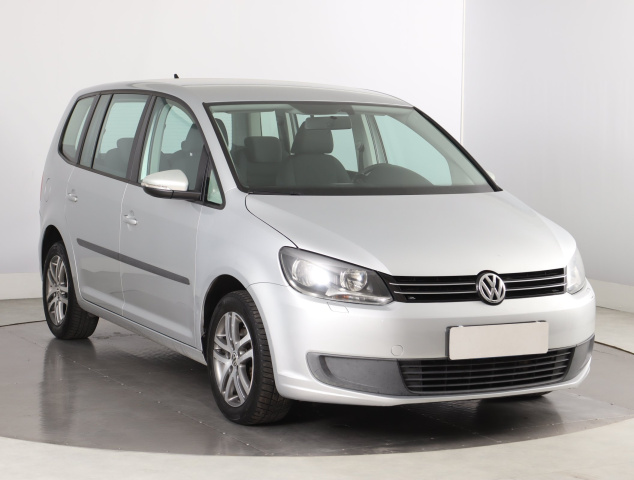 Volkswagen Touran 2011