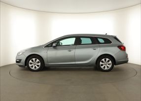 Opel Astra - 2015