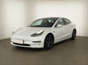 Tesla Model 3 - 2020