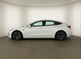Tesla Model 3 - 2020